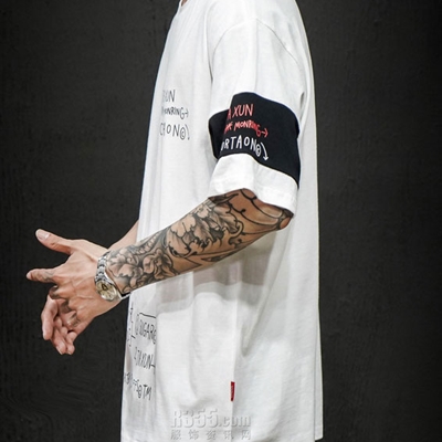 市场上装-T恤-微潮T恤