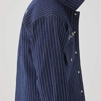 市场上装-夹克-休闲夹克