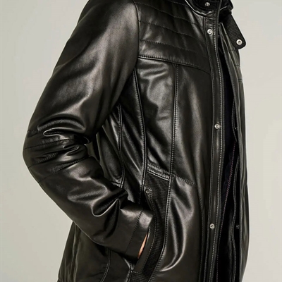 市场上装-皮衣-外贸商务皮衣