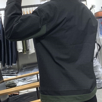 市场上装-夹克-休闲夹克