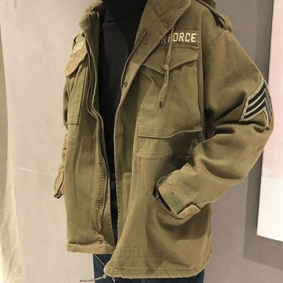 市场上装-夹克-休闲夹克