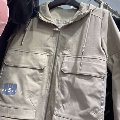 市场上装-夹克-休闲夹克【实拍】