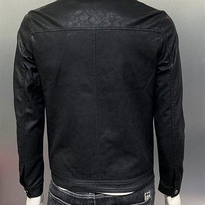 市场上装-皮衣-休闲皮衣