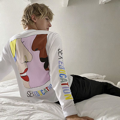 西班牙《Pull＆Bear x Netflix》2020秋冬休闲时尚男女装