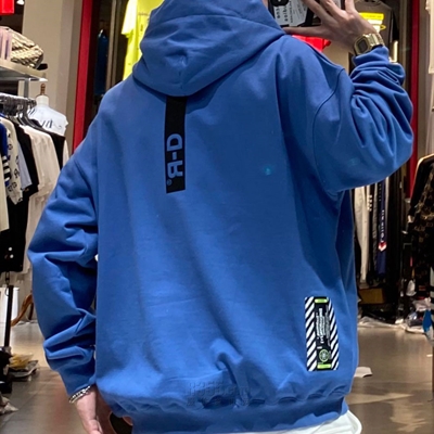 市场上装-卫衣-微潮卫衣