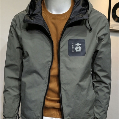 市场上装-夹克-休闲夹克