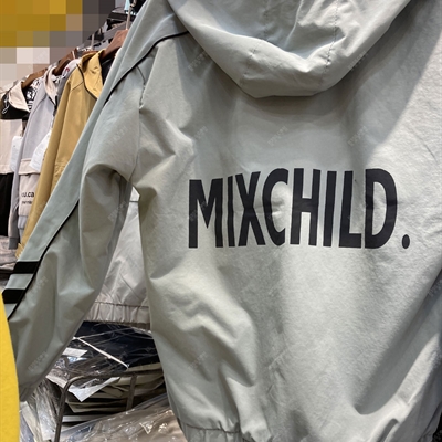 市场上装-夹克-休闲夹克【实拍】