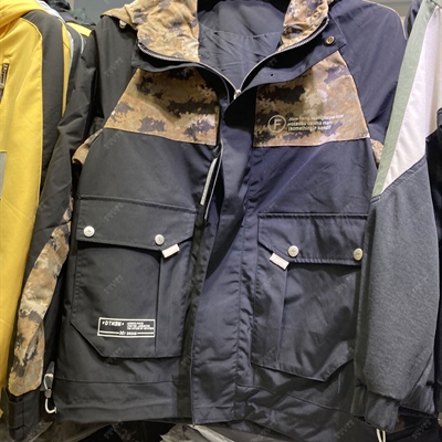 市场上装-夹克-休闲夹克【实拍】