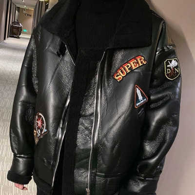 市场上装-皮衣-微潮皮衣