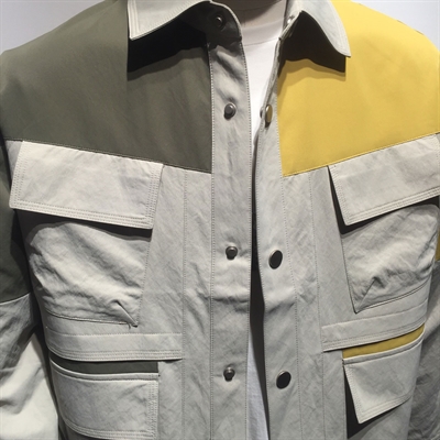 市场上装-夹克-休闲夹克