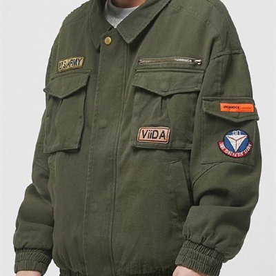 市场上装-夹克-休闲夹克