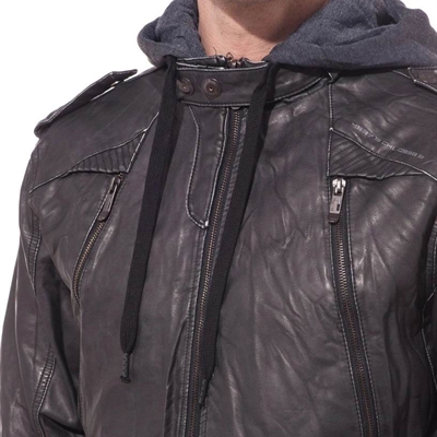 市场上装-皮衣-靓仔皮衣