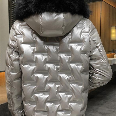 市场上装-棉衣/羽绒服-休闲棉服