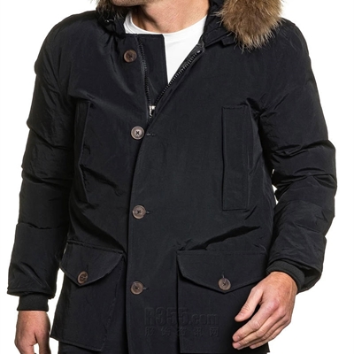 市场上装-棉衣/羽绒服-商务棉服