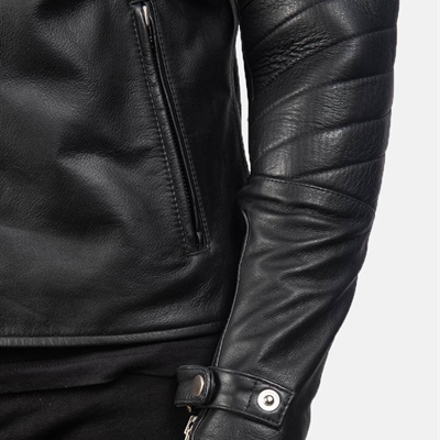 市场上装-皮衣-靓仔皮衣