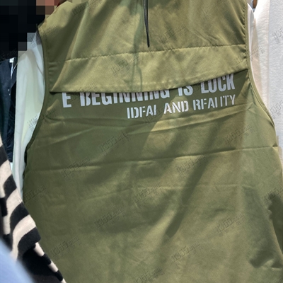 市场上装-马夹-休闲马夹【实拍】