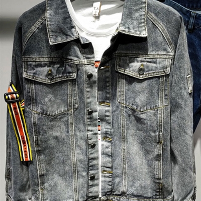 市场上装-夹克-休闲夹克【实拍】