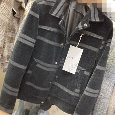 市场上装-夹克-休闲夹克【实拍】