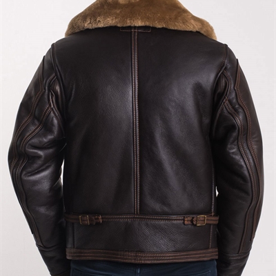 市场上装-皮衣-商务皮衣