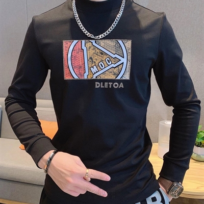 市场上装-T恤-欧货T恤