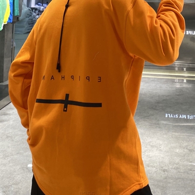 市场上装-T恤-微潮T恤