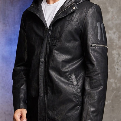 市场上装-皮衣-商务皮衣