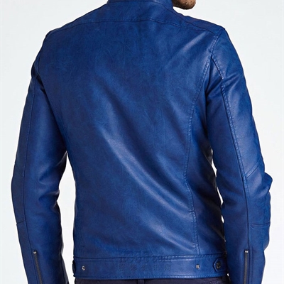 市场上装-皮衣-商务皮衣