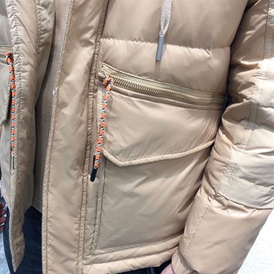 市场上装-棉衣/羽绒服-休闲棉服