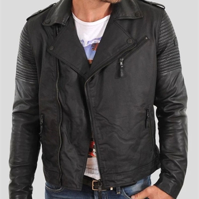 市场上装-皮衣-商务皮衣