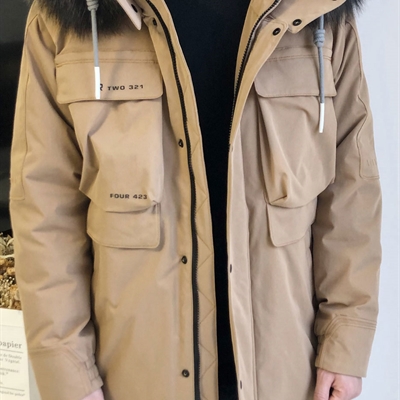 市场上装-棉衣/羽绒服-休闲棉服