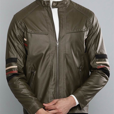 市场上装-皮衣-商务皮衣