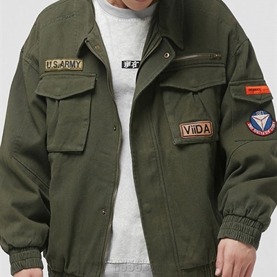 市场上装-夹克-休闲夹克