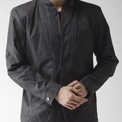 市场上装-皮衣-商务皮衣