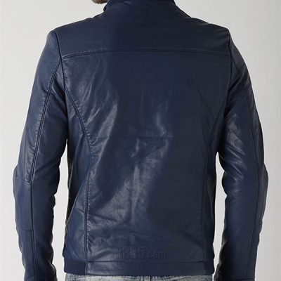市场上装-皮衣-商务皮衣