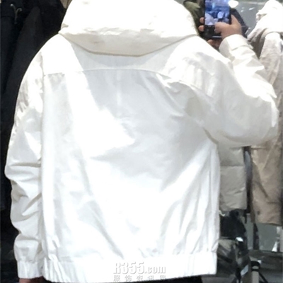 市场上装-夹克-休闲夹克