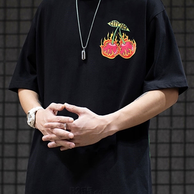 市场上装-T恤-微潮T恤