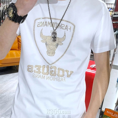 市场上装-T恤-欧货T恤