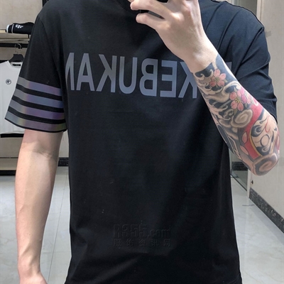 市场上装-T恤-欧货T恤