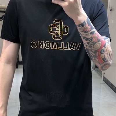 市场上装-T恤-欧货T恤