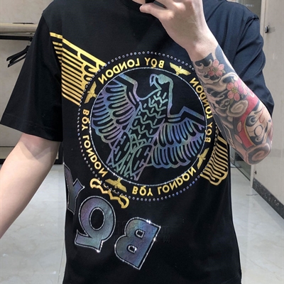 市场上装-T恤-欧货T恤