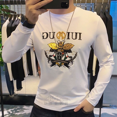 市场上装-T恤-欧货T恤