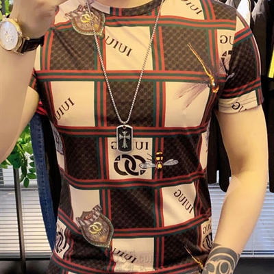 市场上装-T恤-欧货T恤