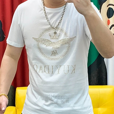 市场上装-T恤-欧货T恤