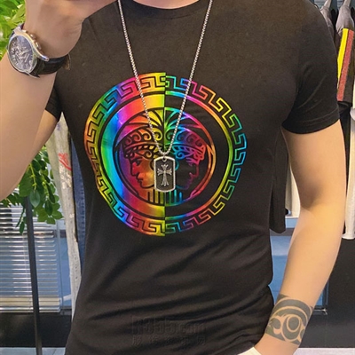 市场上装-T恤-欧货T恤