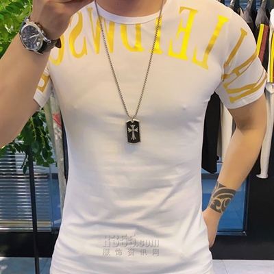 市场上装-T恤-欧货T恤