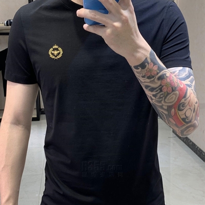 市场上装-T恤-欧货T恤