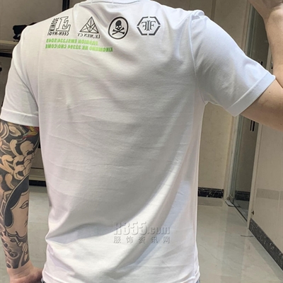 市场上装-T恤-欧货T恤