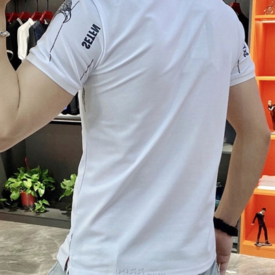 市场上装-T恤-欧货T恤