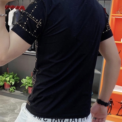 市场上装-T恤-欧货T恤