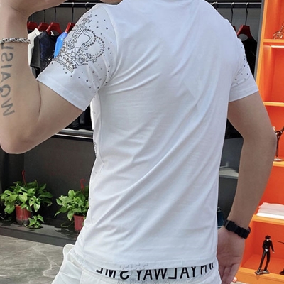 市场上装-T恤-欧货T恤